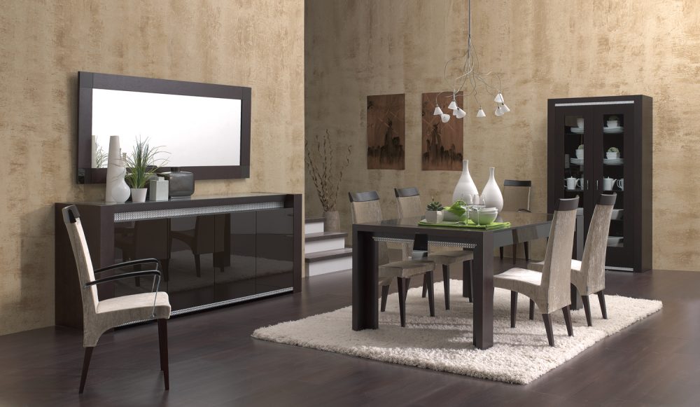 Ventajas e inconvenientes de los muebles oscuros